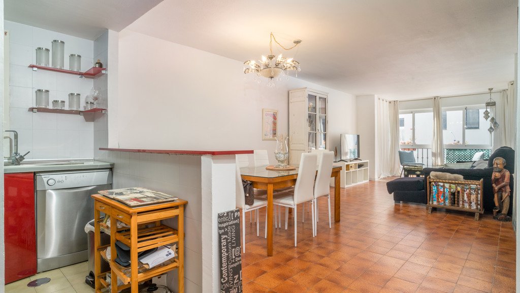 Apartamento en Manilva, Málaga, España 2 dormitorios, 104 m2 No. 107852
