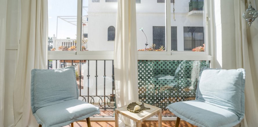 Huoneisto Malaga, Espanja 2 makuuhuonetta, 104 m2 No. 107852