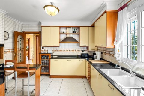 Huvila myytävänä La Mata, Alicante, Espanja, 5 makuuhuonetta, 440 m2 No. 163157 - kuva 5