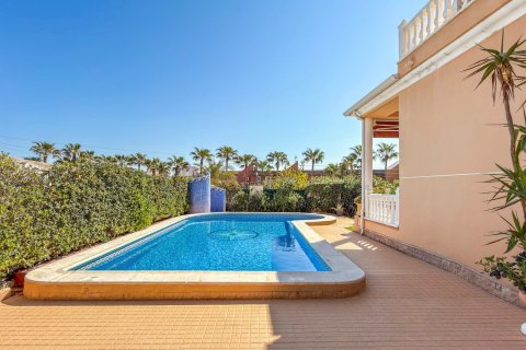 Huvila myytävänä La Mata, Alicante, Espanja, 5 makuuhuonetta, 440 m2 No. 163157 - kuva 8