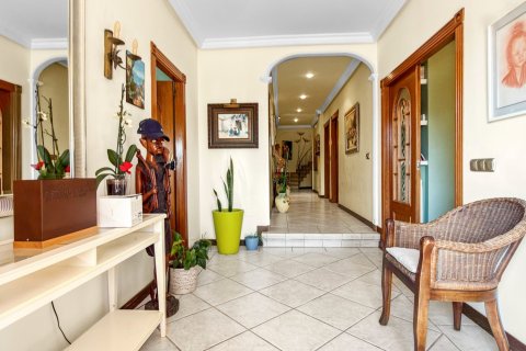 Huvila myytävänä La Mata, Alicante, Espanja, 5 makuuhuonetta, 440 m2 No. 163157 - kuva 25