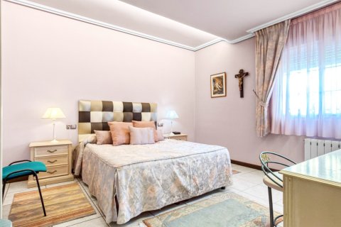 Huvila myytävänä La Mata, Alicante, Espanja, 5 makuuhuonetta, 440 m2 No. 163157 - kuva 11