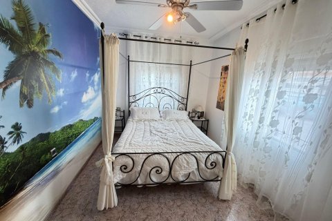 Huvila myytävänä Lo Pagan, Murcia, Espanja, 4 makuuhuonetta, 82 m2 No. 163155 - kuva 23