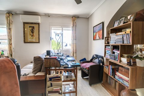 Apartament w Alicante, Hiszpania 4 sypialnie, 110 mkw. nr 194583 – zdjęcie 14