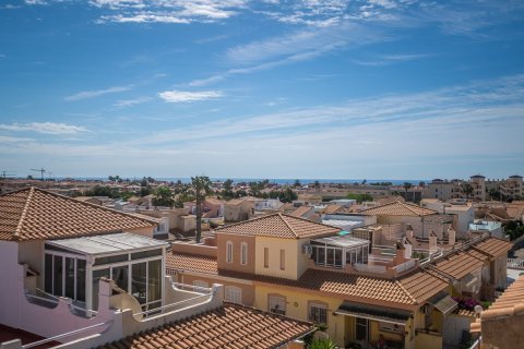 Apartament w Alicante, Hiszpania 4 sypialnie, 110 mkw. nr 194583 – zdjęcie 4