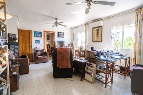 Apartament w Alicante, Hiszpania 4 sypialnie, 110 mkw. nr 194583 – zdjęcie 11