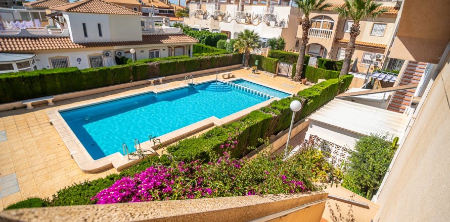 Apartament w Alicante, Hiszpania 4 sypialnie, 110 mkw. nr 194583