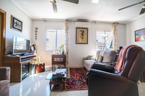 Apartament w Alicante, Hiszpania 4 sypialnie, 110 mkw. nr 194583 – zdjęcie 13