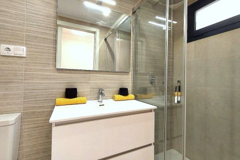 Apartment à vendre à Alicante, Espagne, 2 chambres, 92 m2 No. 194582 - photo 7
