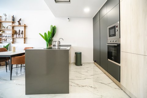 Apartment à vendre à Alicante, Espagne, 2 chambres, 75 m2 No. 194581 - photo 10