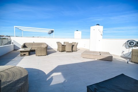 Apartment à vendre à Alicante, Espagne, 2 chambres, 75 m2 No. 194581 - photo 22