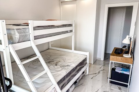 Apartment à vendre à Alicante, Espagne, 2 chambres, 75 m2 No. 194581 - photo 15