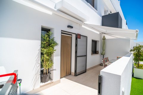 Wohnung zum Verkauf in Torrevieja, Alicante, Spanien 3 Schlafzimmer, 138 m2 Nr. 194577 - Foto 5