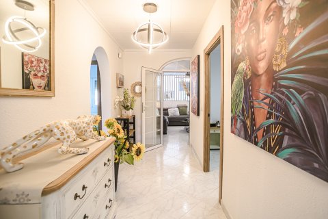 Villa for sale in La Marina, Alicante, Spain 3 bedrooms, 246 sq.m. No. 194579 - photo 18