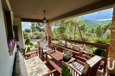 Dzīvoklis pārdošanā Barcelona, Spānijā 3 istabas, 138 m2 Nr. 153052 - attēls 9