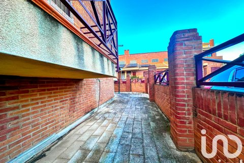 Dom w La Nucia, Alicante, Hiszpania 4 sypialnie, 172 mkw. nr 153050 – zdjęcie 28