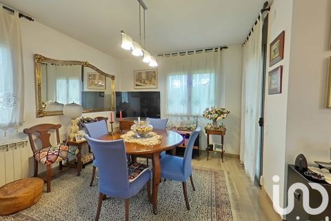 Dom w Alpicat, Lleida, Hiszpania 6 sypialni, 376 mkw. nr 153051 – zdjęcie 10