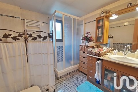 Dom w Alpicat, Lleida, Hiszpania 6 sypialni, 376 mkw. nr 153051 – zdjęcie 18