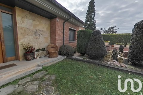 Dom w Alpicat, Lleida, Hiszpania 6 sypialni, 376 mkw. nr 153051 – zdjęcie 4