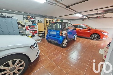 Dom w Alpicat, Lleida, Hiszpania 6 sypialni, 376 mkw. nr 153051 – zdjęcie 23