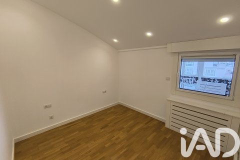 Takvåning till salu i Vigo, Pontevedra, Spanien 2 sovrum, 150 kvm. Nr. 153048 - foto 17