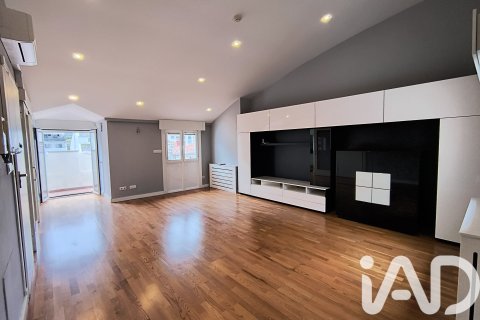 Takvåning till salu i Vigo, Pontevedra, Spanien 2 sovrum, 150 kvm. Nr. 153048 - foto 4