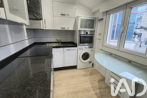 Takvåning till salu i Vigo, Pontevedra, Spanien 2 sovrum, 150 kvm. Nr. 153048 - foto 8