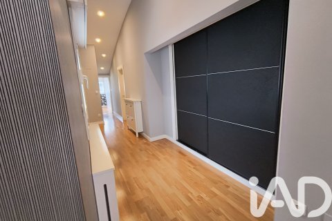 Takvåning till salu i Vigo, Pontevedra, Spanien 2 sovrum, 150 kvm. Nr. 153048 - foto 11