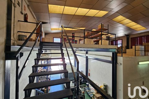 Commercial property for sale in Albolote, Granada, Spain 407 sq.m. No. 153047 - photo 9