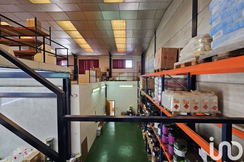 Commercial property for sale in Albolote, Granada, Spain 407 sq.m. No. 153047 - photo 8