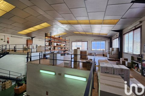 Commercial property for sale in Albolote, Granada, Spain 407 sq.m. No. 153047 - photo 17