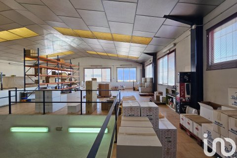 Commercial property for sale in Albolote, Granada, Spain 407 sq.m. No. 153047 - photo 16