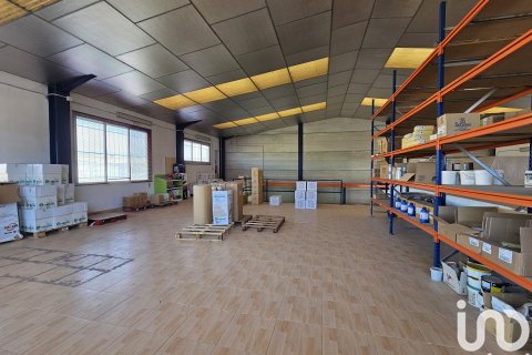 Commercial property for sale in Albolote, Granada, Spain 407 sq.m. No. 153047 - photo 13