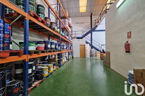 Commercial property for sale in Albolote, Granada, Spain 407 sq.m. No. 153047 - photo 5