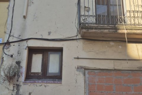 Hus till salu i El Vendrell, Tarragona, Spanien 316 kvm. Nr. 184744 - foto 6