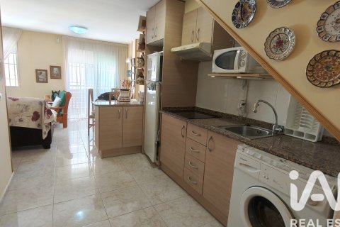 Duplex for sale in Oropesa del Mar, Castellon, Spain 3 bedrooms, 74 sq.m. No. 184745 - photo 6