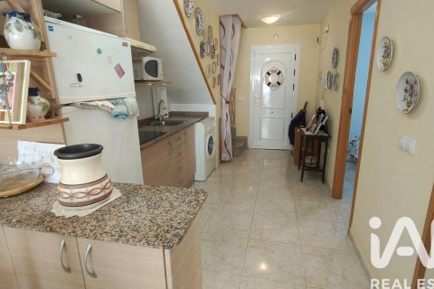 Duplex for sale in Oropesa del Mar, Castellon, Spain 3 bedrooms, 74 sq.m. No. 184745 - photo 9