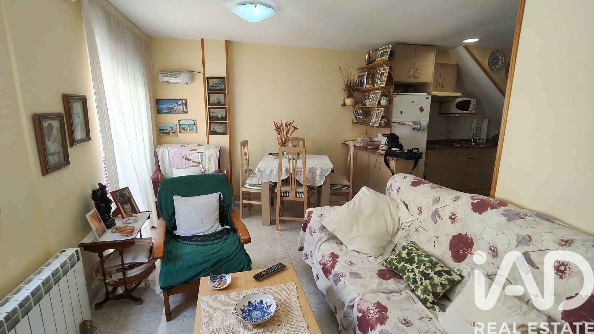 Duplex in Oropesa del Mar, Castellon, Spain 3 bedrooms, 74 sq.m. No. 184745