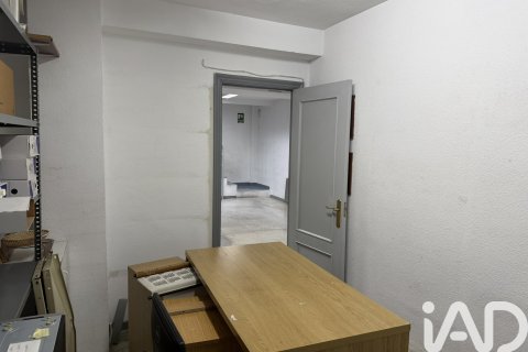 Office à vendre à Madrid, Espagne, 161 m2 No. 188400 - photo 20