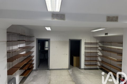 Office à vendre à Madrid, Espagne, 161 m2 No. 188400 - photo 12