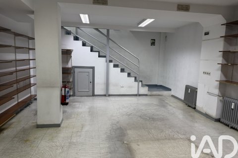 Office à vendre à Madrid, Espagne, 161 m2 No. 188400 - photo 17