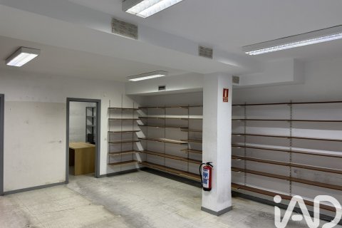 Office à vendre à Madrid, Espagne, 161 m2 No. 188400 - photo 15