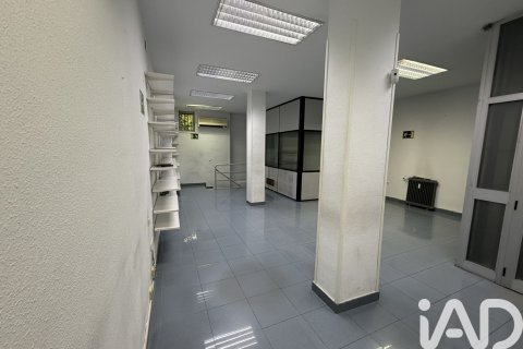 Office à vendre à Madrid, Espagne, 161 m2 No. 188400 - photo 2