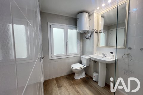 Wohnung zum Verkauf in Aviles, Asturias, Spanien 2 Schlafzimmer, 82 m2 Nr. 188404 - Foto 28