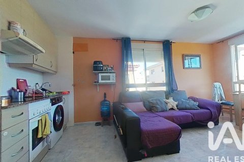 Dúplex en venta en Oropesa del Mar, Castellón, España 3 dormitorios, 75 m2 No. 188398 - foto 2