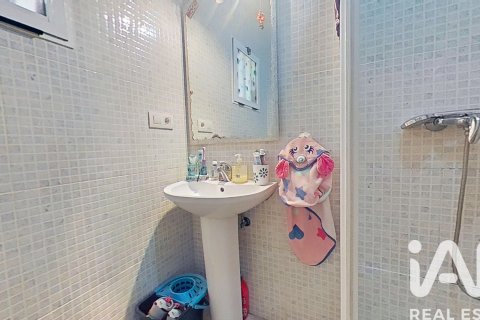 Dúplex en venta en Oropesa del Mar, Castellón, España 3 dormitorios, 75 m2 No. 188398 - foto 16
