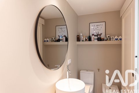 Duplex zum Verkauf in Sitges, Barcelona, Spanien 2 Schlafzimmer, 101 m2 Nr. 188403 - Foto 30