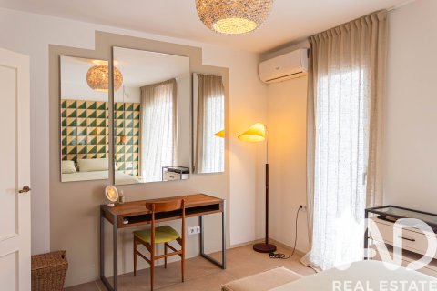 Duplex zum Verkauf in Sitges, Barcelona, Spanien 2 Schlafzimmer, 101 m2 Nr. 188403 - Foto 26