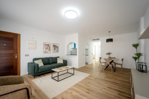 Apartamento en venta en Cuevas del Almanzora, Almería, España 2 dormitorios, 88 m2 No. 186731 - foto 5