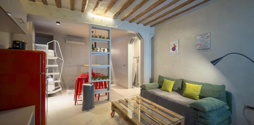 Apartamento Madrid, España 3 dormitorios, 97 m2 No. 139172